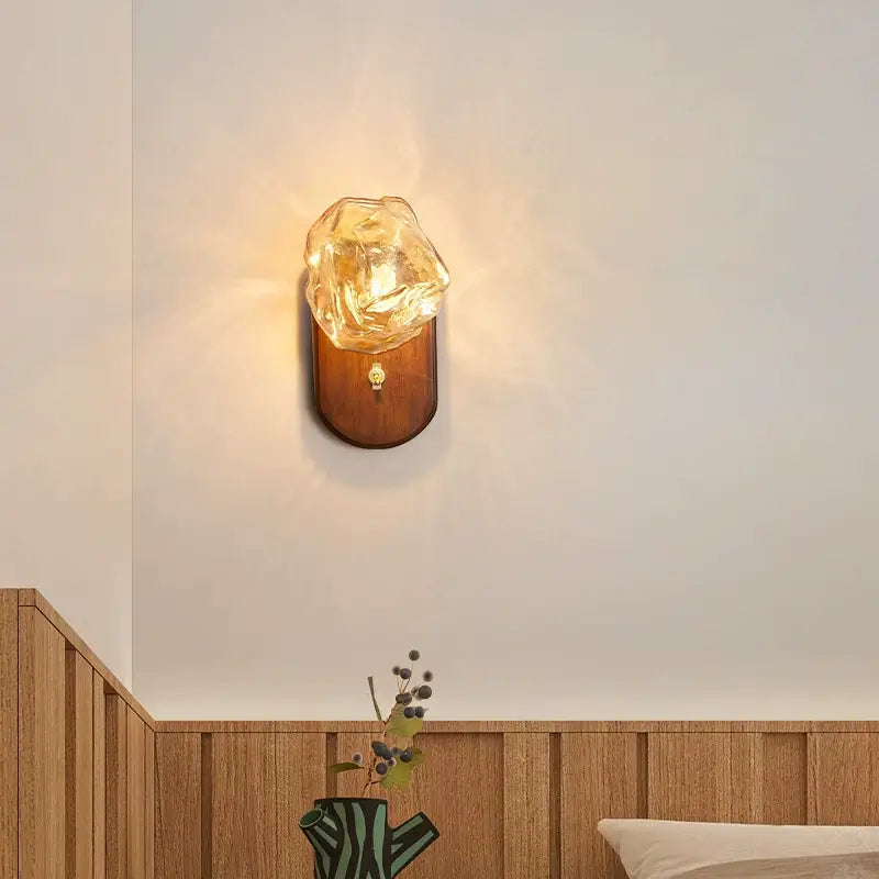 Walnut Ice Pattern Wall Lamp