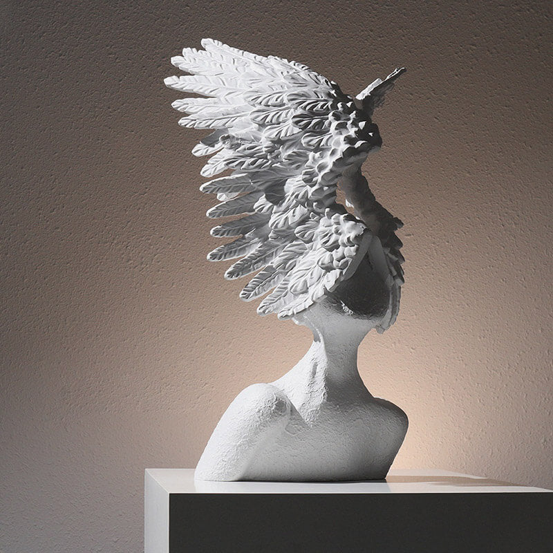Sculpture en forme d'aile