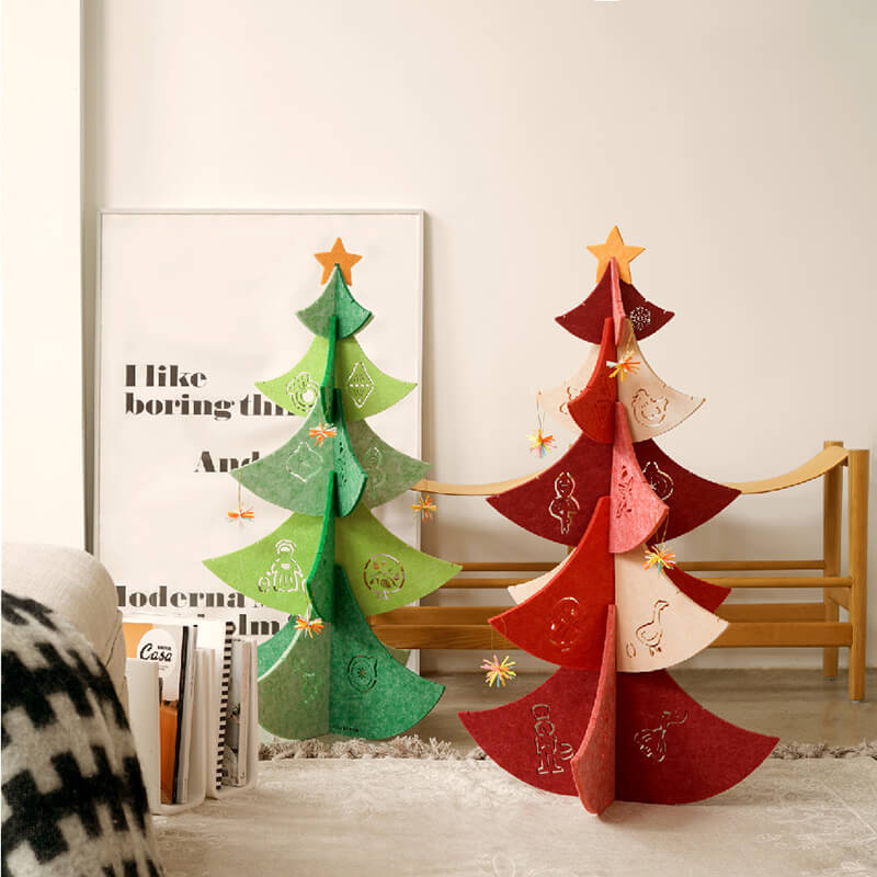 Sapin de Noël en bois cousu