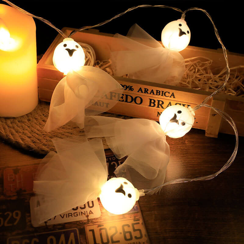 Bunte Halloween-Lichterketten