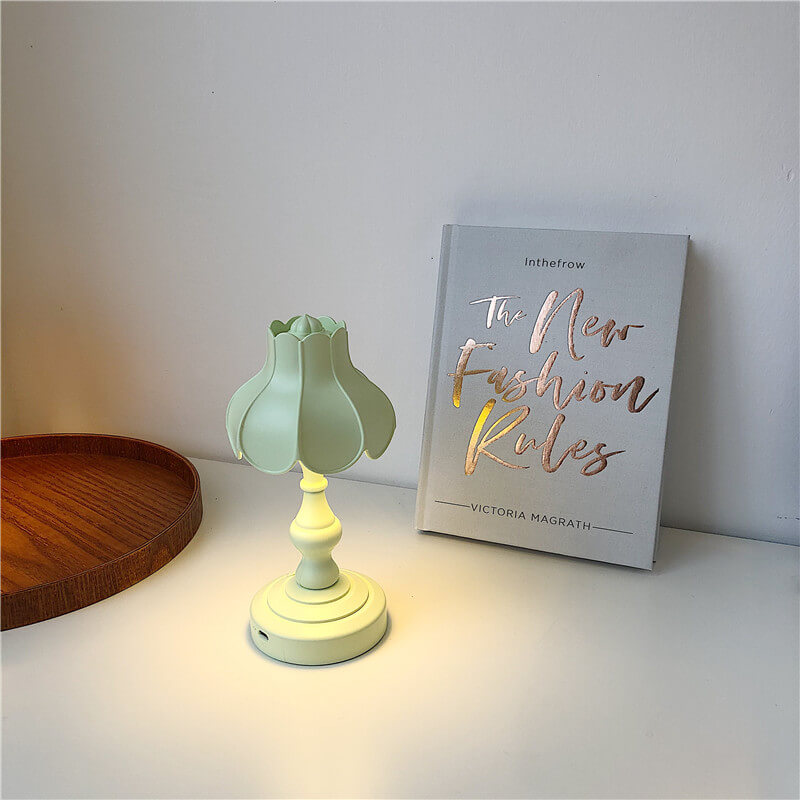 Lotus Leaf Table Lamp