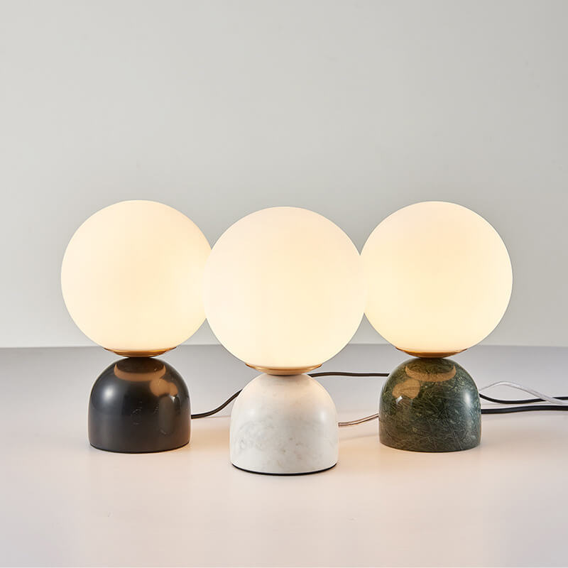 Lampe de table en forme de boule de marbre