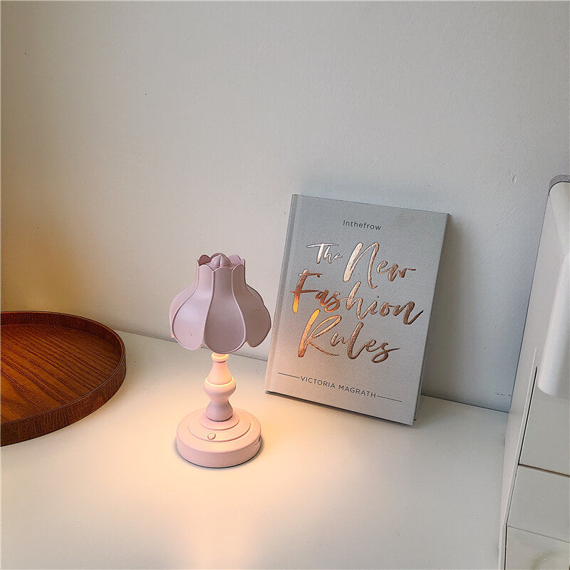 Lotus Leaf Table Lamp