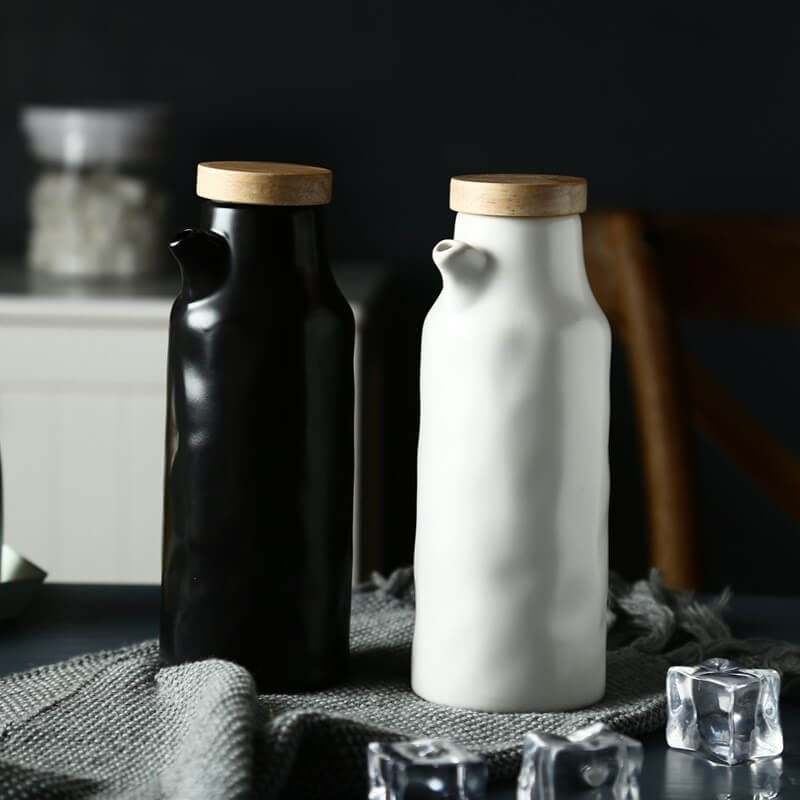 Black and White Ceramic Oil Bottle Set