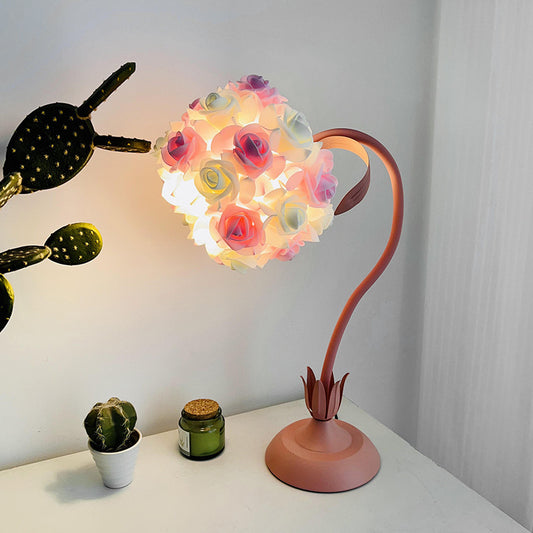 Creative And Simple Rose Table Lamp