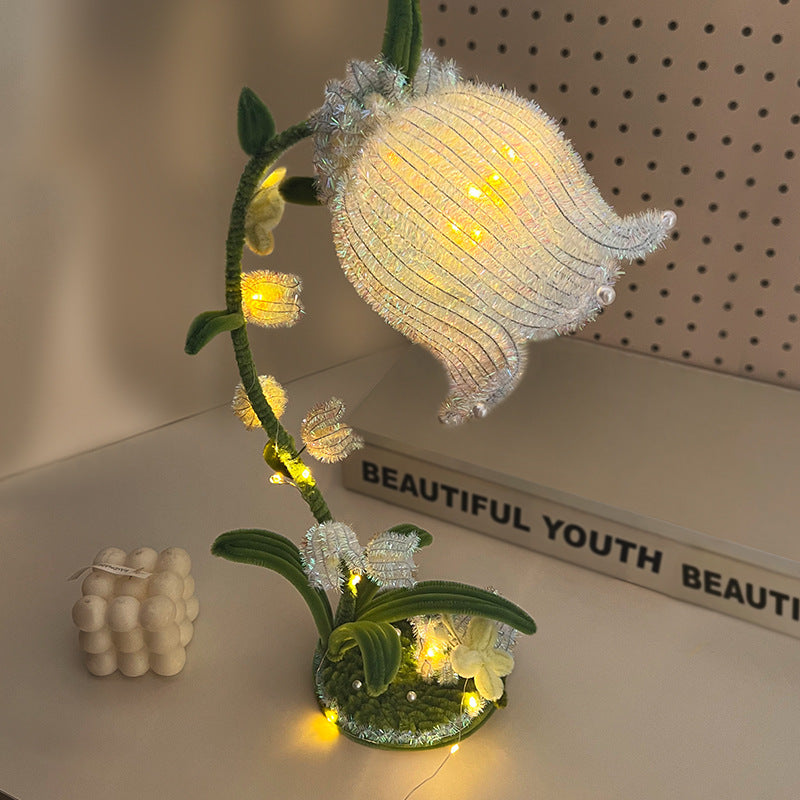 DIY Pipeel Lily-of-the-Valley Flower Lamp