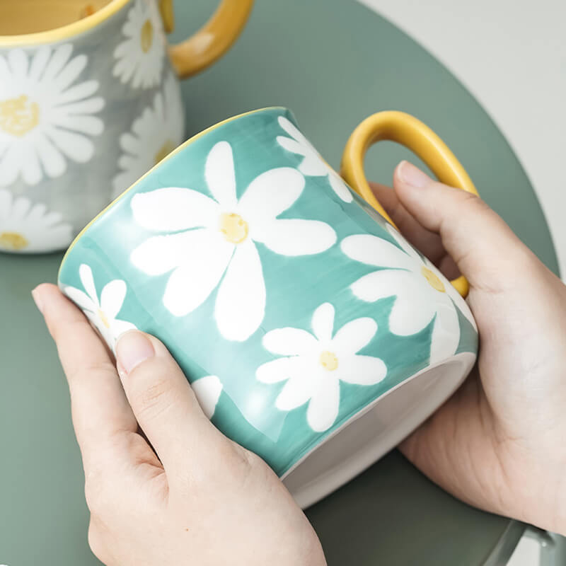 Daisy Print Ceramic Mug