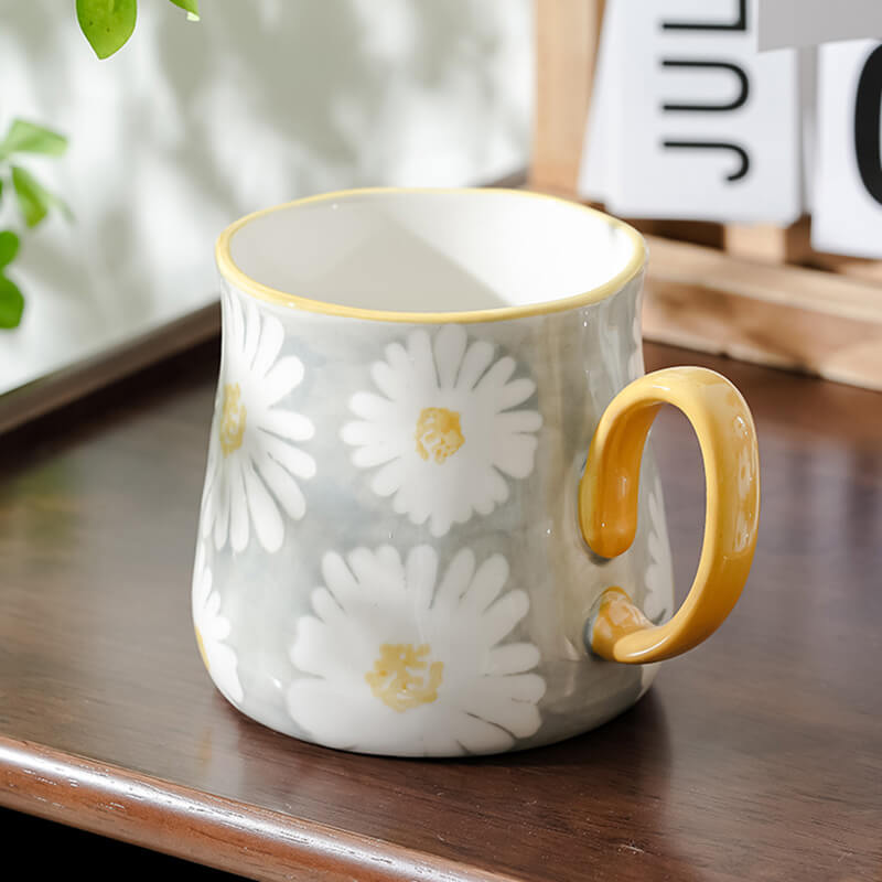 Daisy Print Ceramic Mug