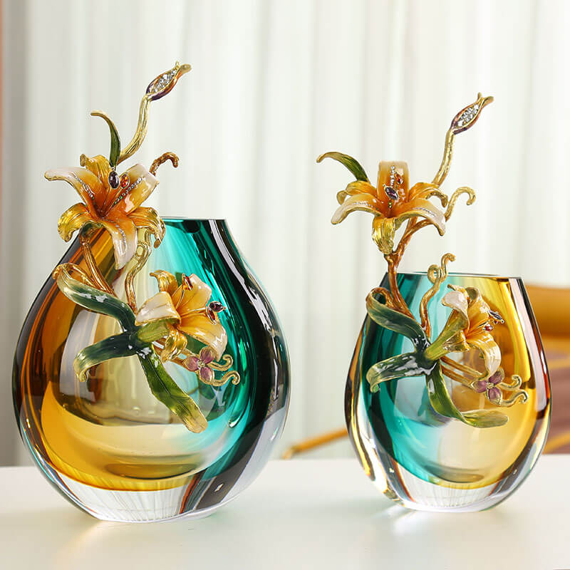 Ornements de vase en émail coloré