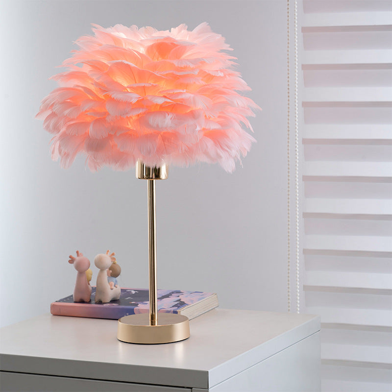Feather Shade Table Lamp