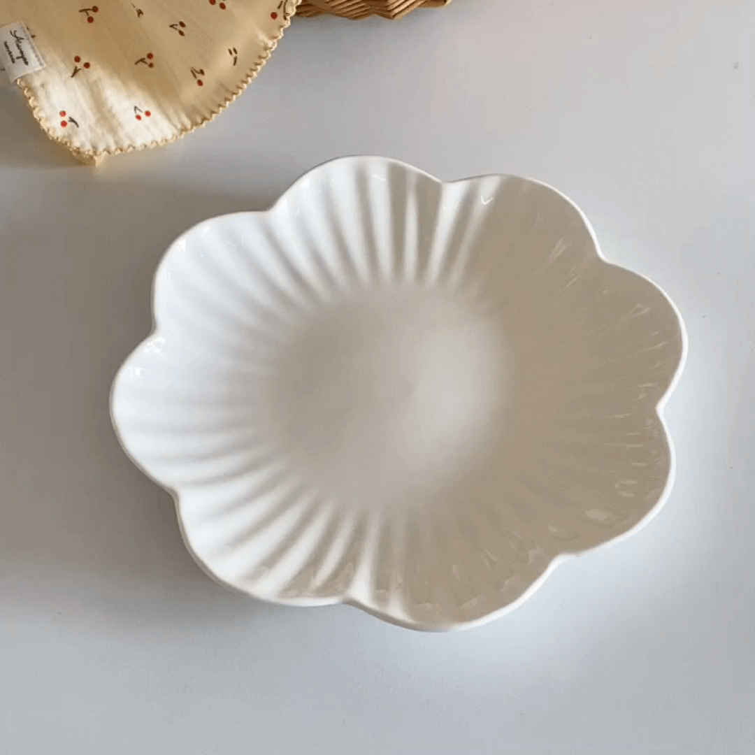 Flower Shaped Ceramic Dinner Plate