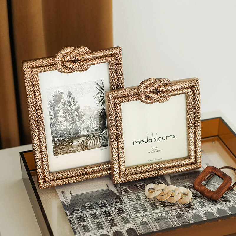 Golden Knot Photo Frame