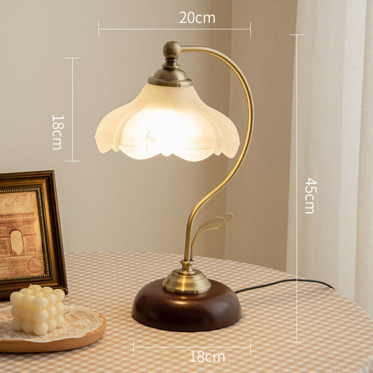 Lotus Cloud Pattern Retro Glass Table Lamp