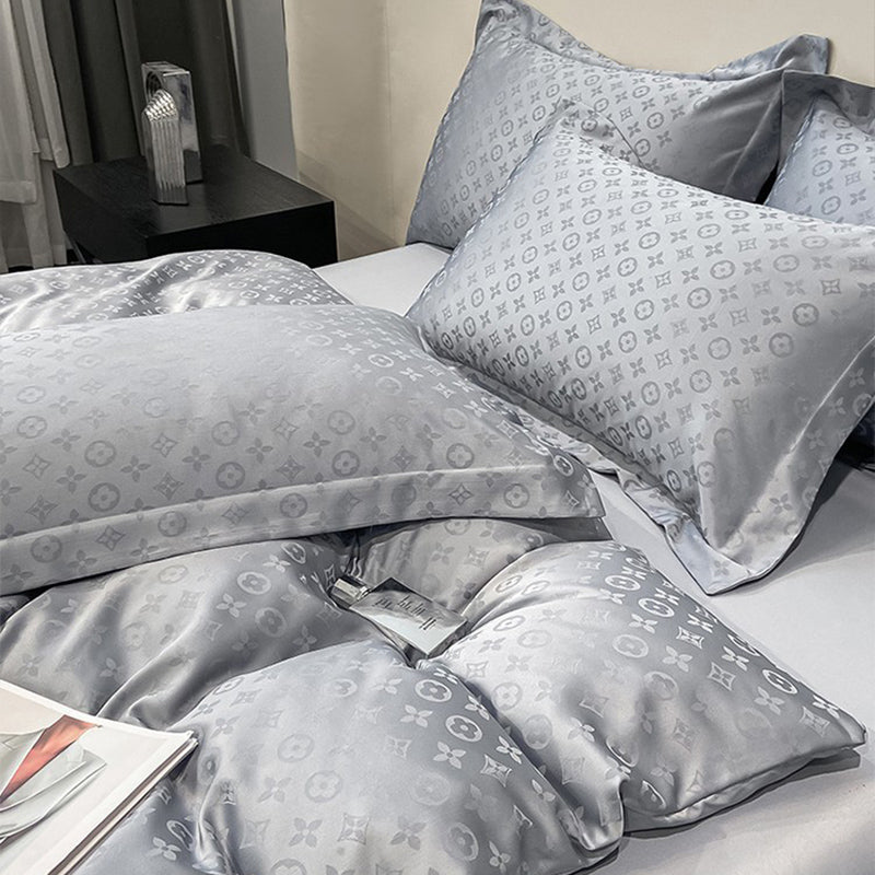 Luxury Satin Jacquard Bedding Set