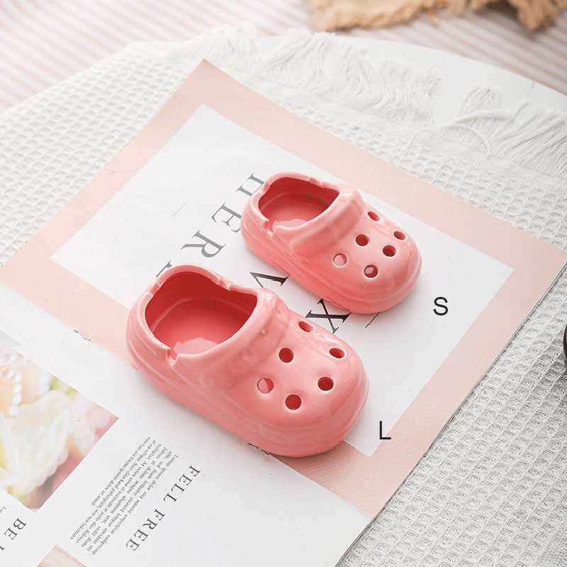 Mini Crocs Ceramic Ashtray