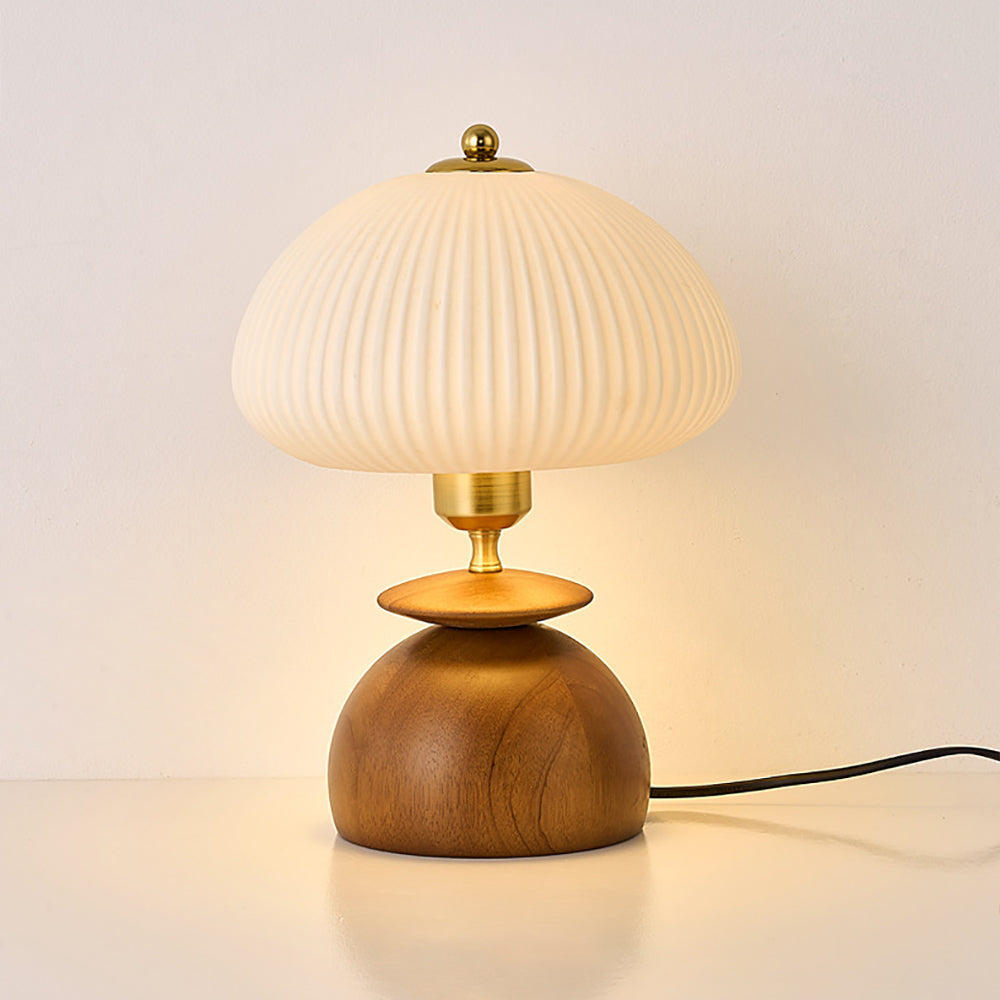 Minimalist Retro Mushroom Table Lamp
