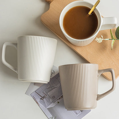 Minimalist Solid-Color Vertical-Ribbed Mug
