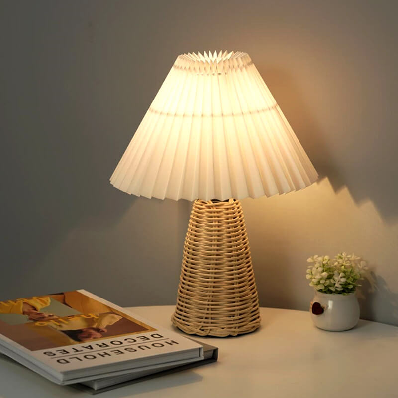 Rattan Pleated Table Lamp