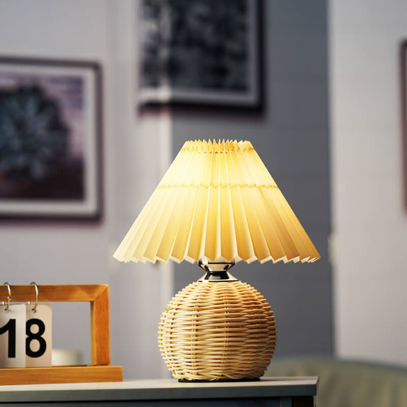 Rattan Pleated Table Lamp