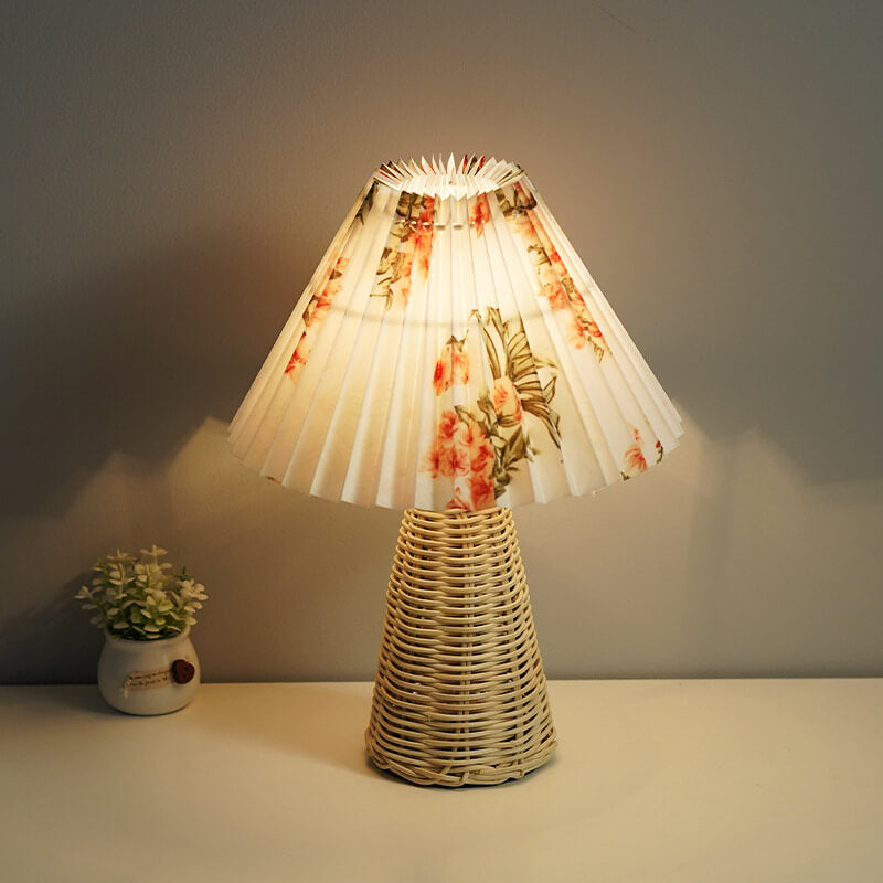 Rattan Pleated Table Lamp