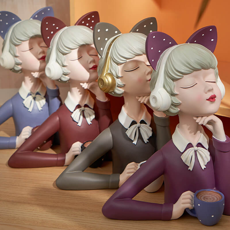 Resin Coffee Girl Decoration