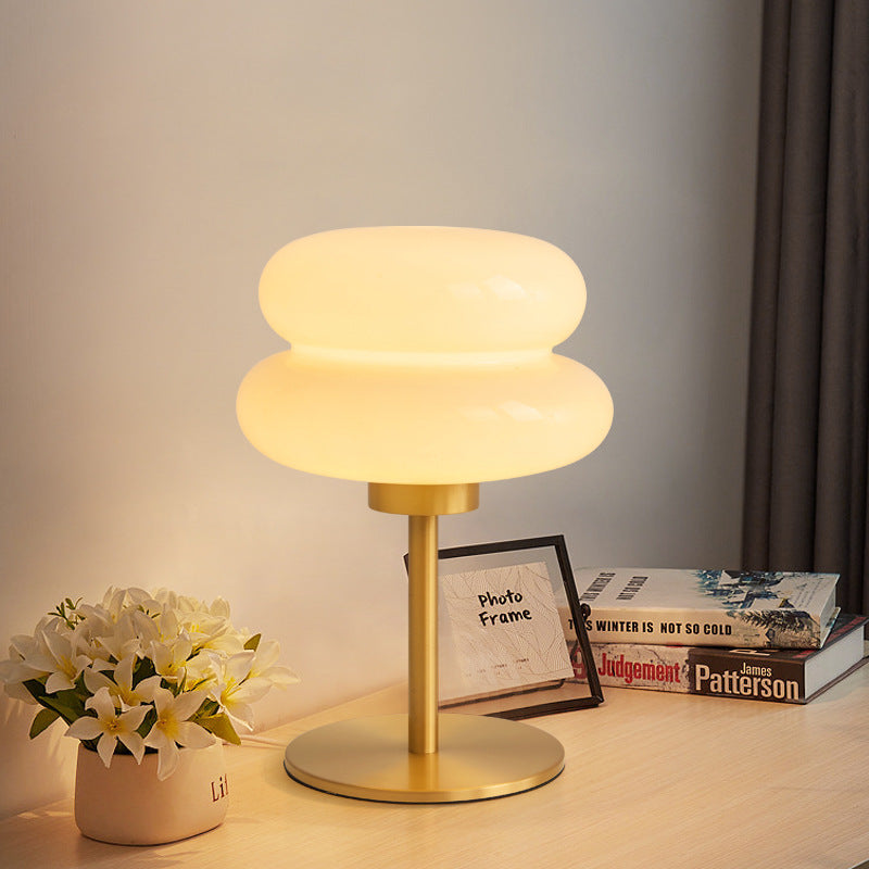 Retro Egg Tart Table Lamp