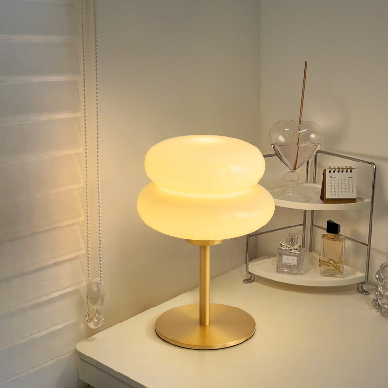 Retro Egg Tart Table Lamp