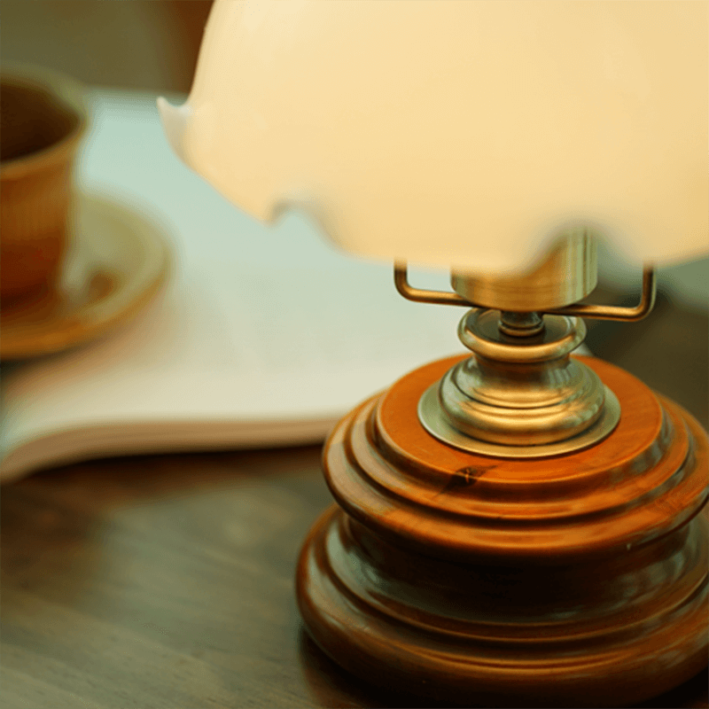 Retro Flower Glass Table Lamp