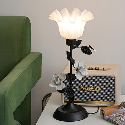Retro Flower Table Lamp