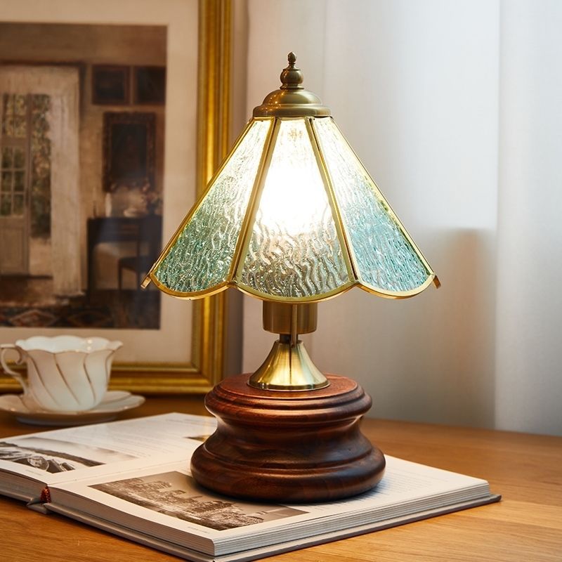 Retro Glazed Table Lamp