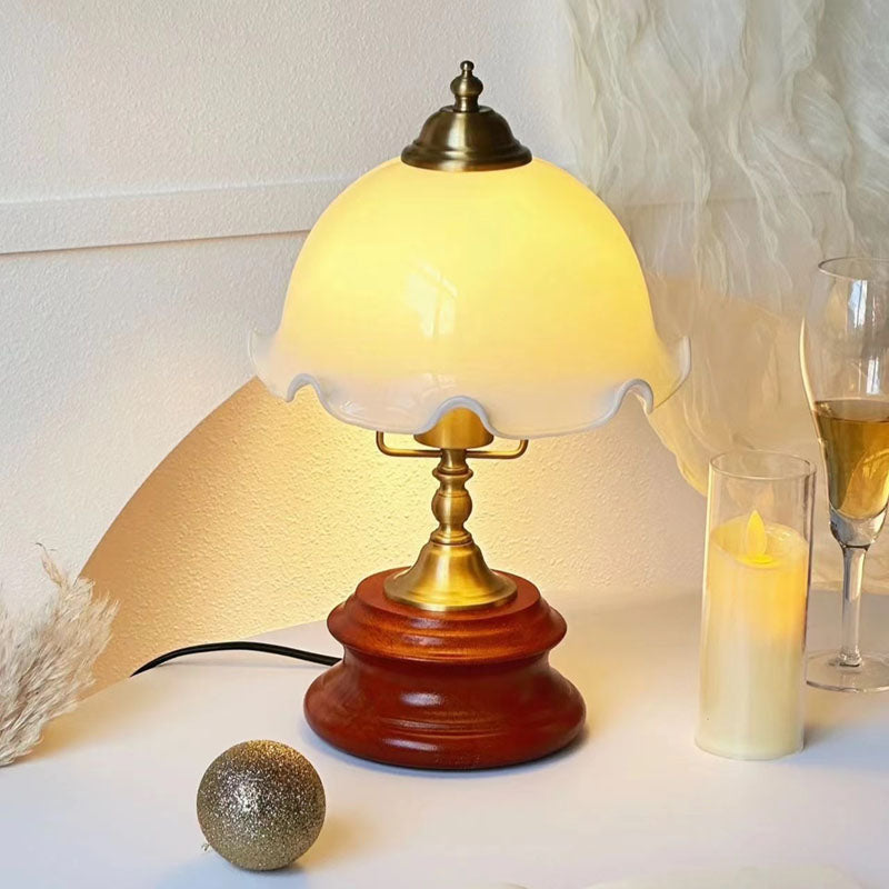 Retro Glazed Table Lamp