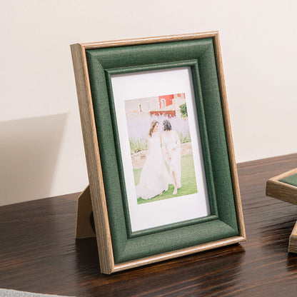 Retro Green Photo Frame