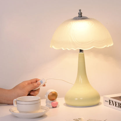 Romantic Cream Style Table Lamp