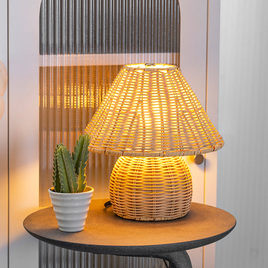 Simple Bamboo Table Lamp