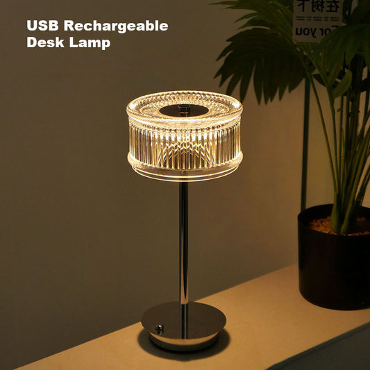 Simple Charging Desk Lamp
