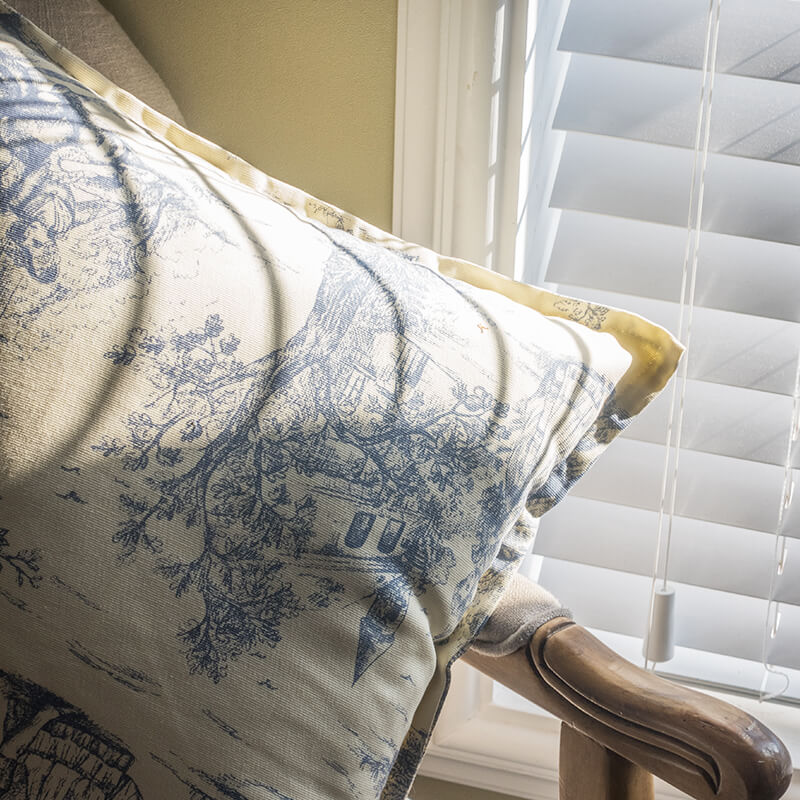 Vintage Floral Cotton Throw Pillow Cover