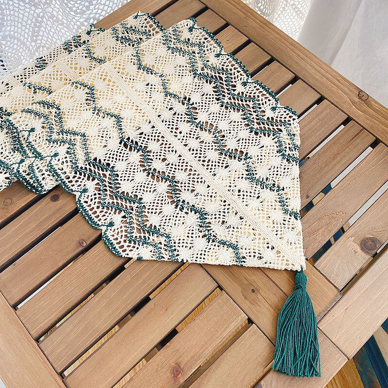 Wave Hollow Macrame Table Runner