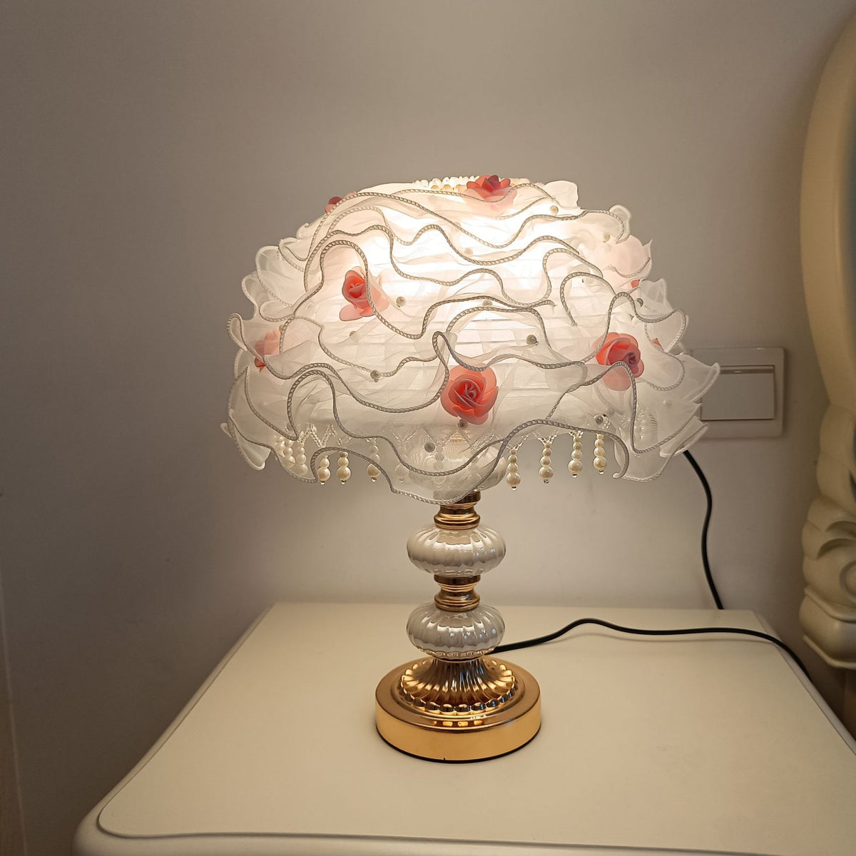 White Organza Rose Table Lamp