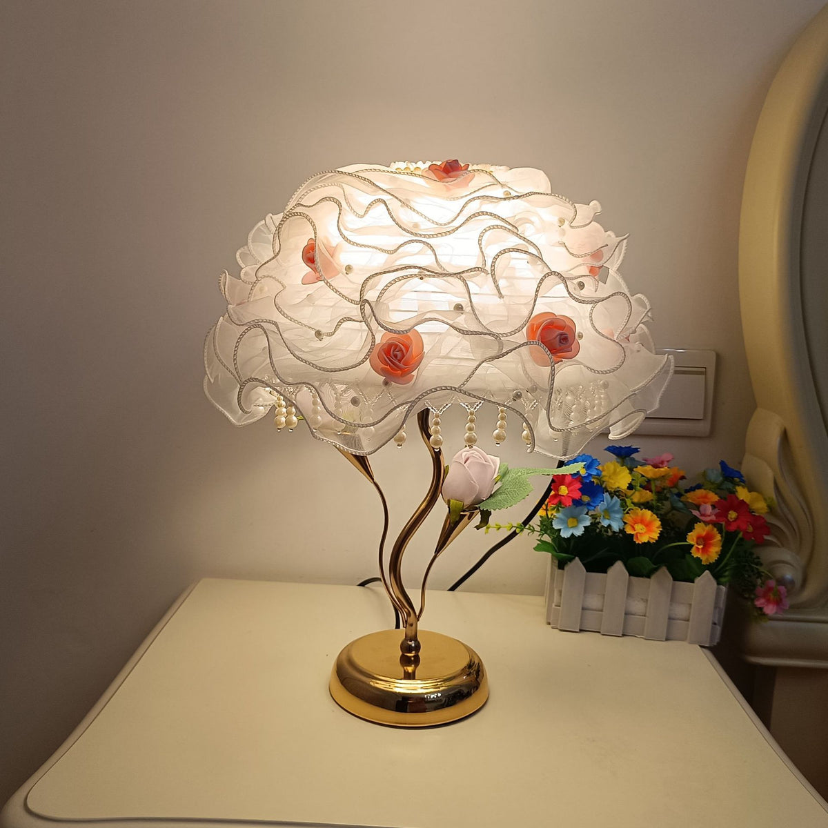 White Organza Rose Table Lamp