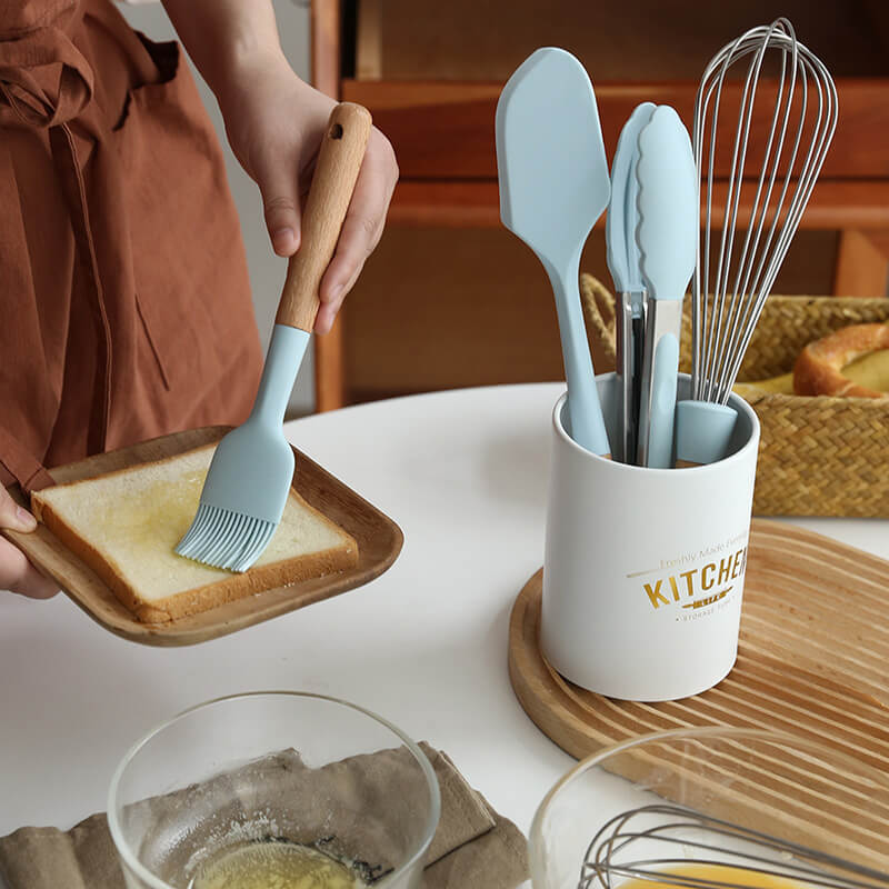 Wooden Handle Silicone Baking Set